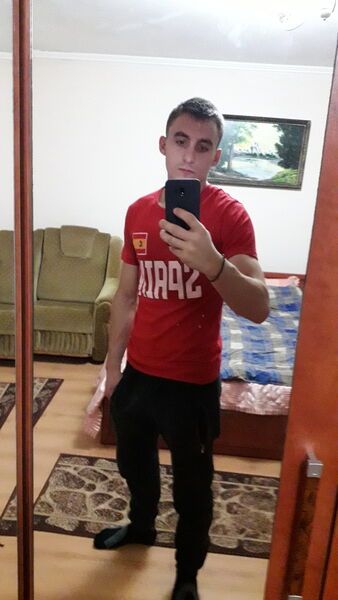 ,   Andrei, 28 ,   ,   , c 