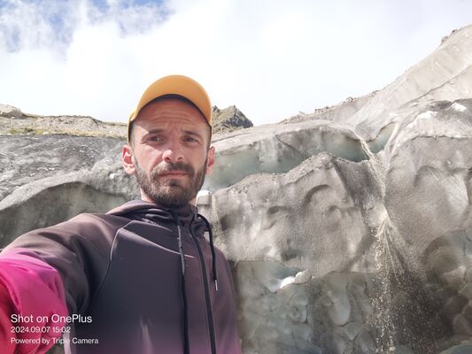  ,   Ramin, 37 ,   ,   