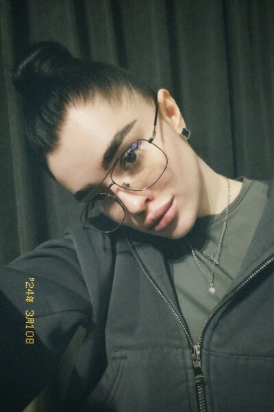  ,   Ekaterina, 22 ,   , 