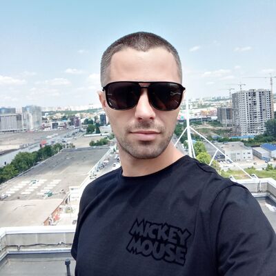  ,   Igor, 35 ,   ,   