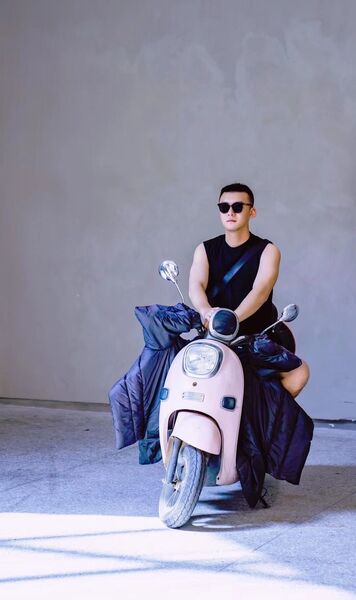  Zhangjiagang,   Lei Yu, 28 ,   ,   
