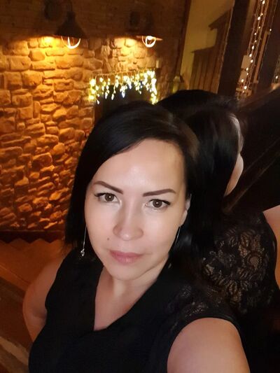  ,   Lina, 43 ,   c 