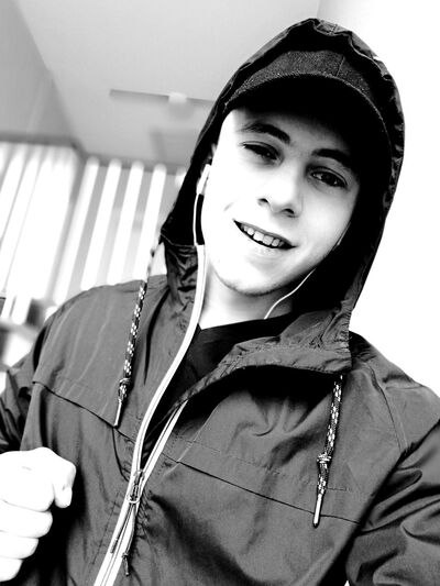  Espelkamp,   ARNOLD, 29 ,  
