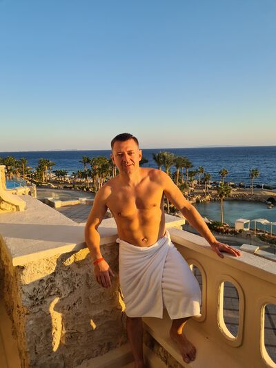  ,   Sergey, 40 ,   ,   