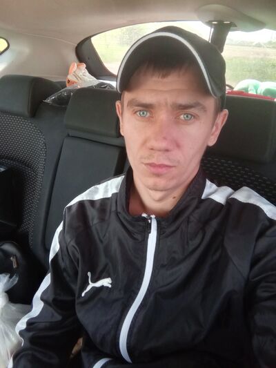  ,   Evgeny, 31 ,   c 