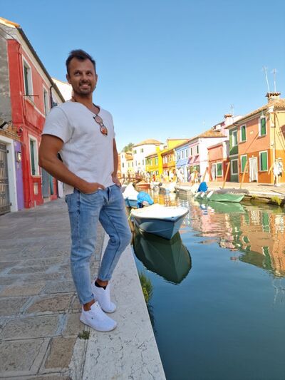  ,   Alex, 31 ,   ,   
