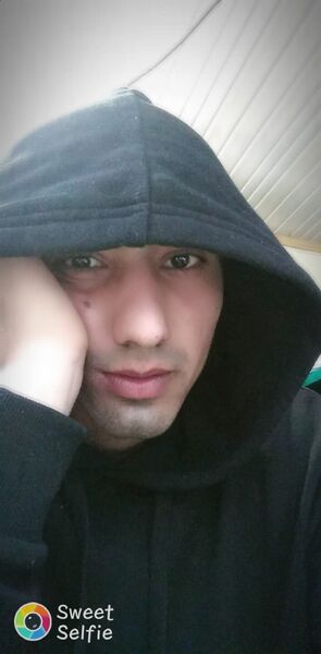  ,   Ali, 25 ,   ,   