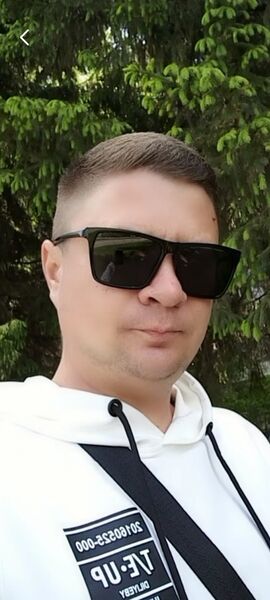  ,   Aleksey, 40 ,   ,   