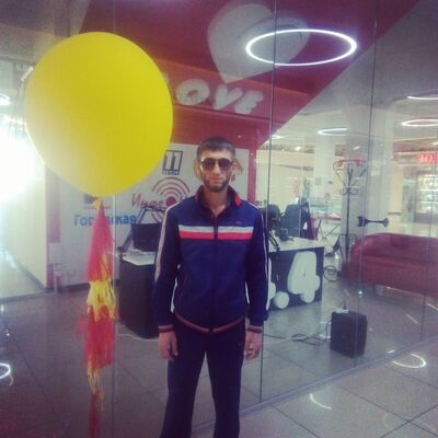  ,   ARTUR, 42 ,   ,   , c 
