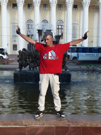   ,   Viktor, 46 ,   ,   