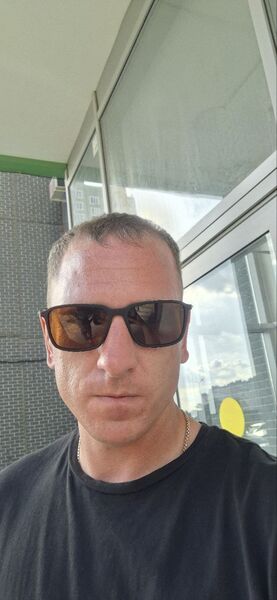  --,   , 39 ,     , c 