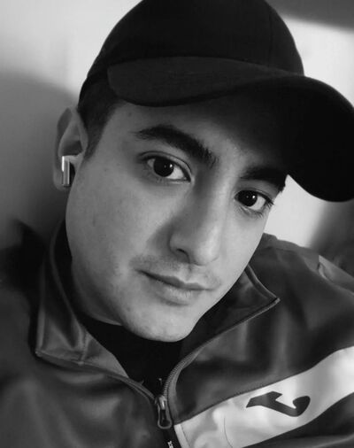  ,   Cesar Chavez, 27 ,   ,   , c 