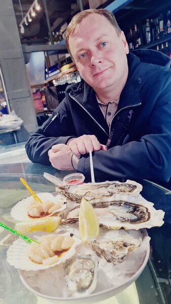  ,   Maxim, 38 ,   ,   