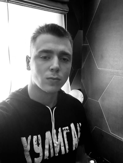  ,   Vladislav, 22 ,   ,   
