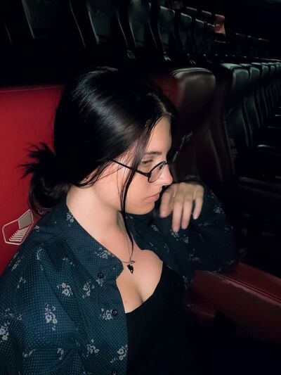  ,   Masha, 20 ,   ,   