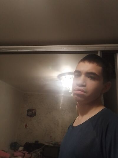  Novy,   Artem, 18 ,   ,   