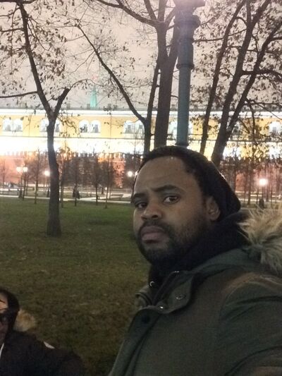  ,   Paul, 42 ,   ,   , c 