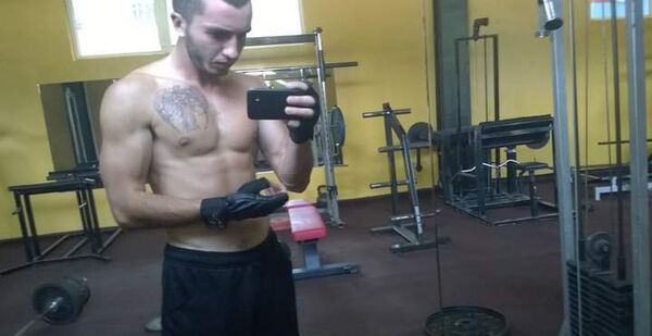  ,   Adam, 34 ,   ,   , c , 