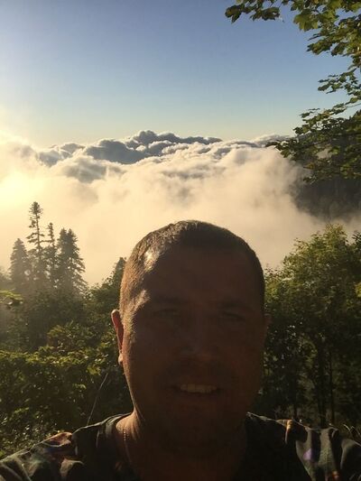  ,   Sergei, 37 ,   ,   