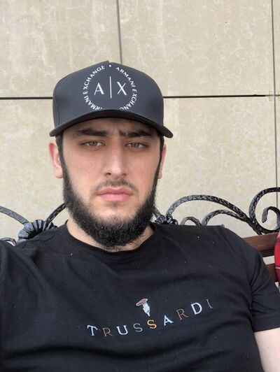  ,   Ali, 29 ,   ,   