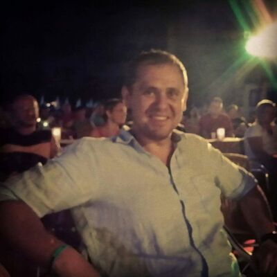  ,   Vitalii, 40 ,   