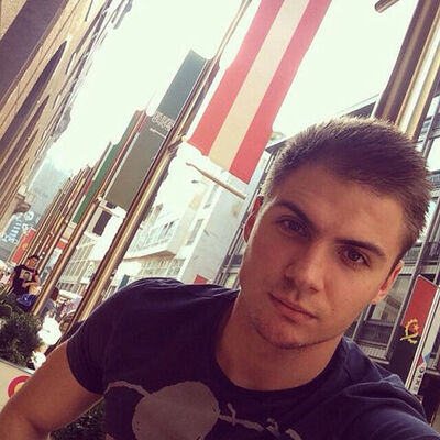  ,   Vaxo, 27 ,   ,   