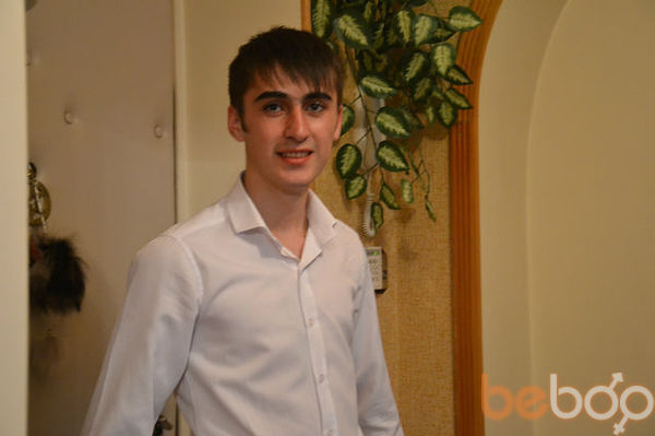  ,   Orxan, 32 ,   ,   , c , 