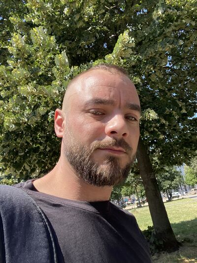  Romain,   Wiorel, 32 ,   ,   