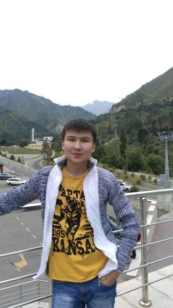  ,   Olzhas, 30 ,     , c 