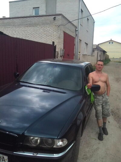  ,   Viktor, 49 ,   ,   , c 