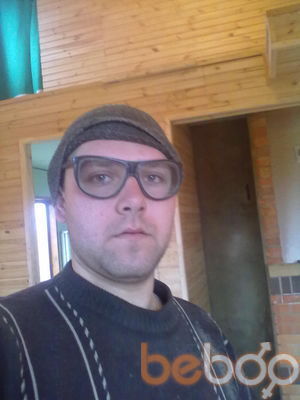  ,   Sasha, 40 ,  