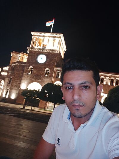  -,   Edgar, 36 ,   ,   