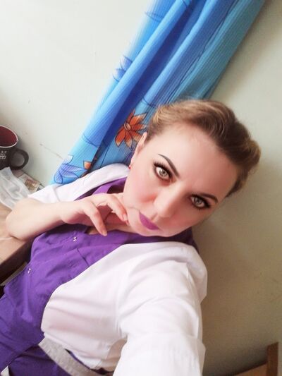  -,   Asya, 40 ,   ,   , c 
