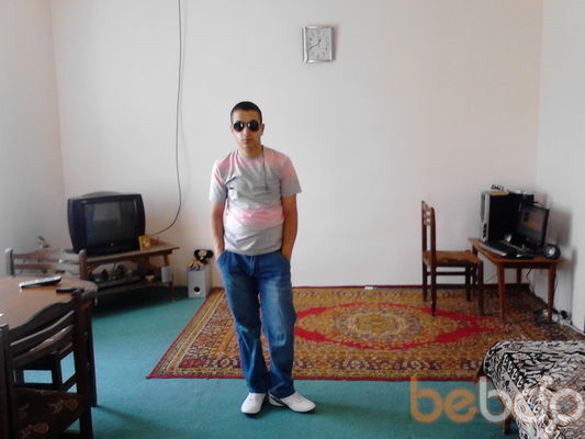  ,   ARMEN, 32 ,   