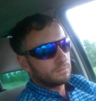  -,   Serhiy, 38 ,   