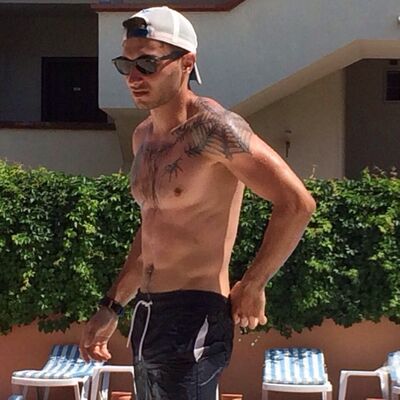  ,   Alex, 37 ,   