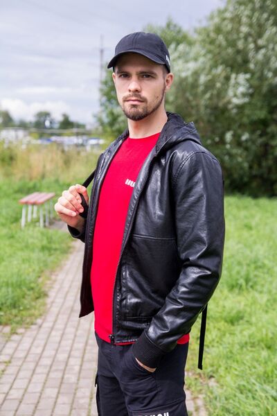  ,   Vladimir, 34 ,   ,   , c 