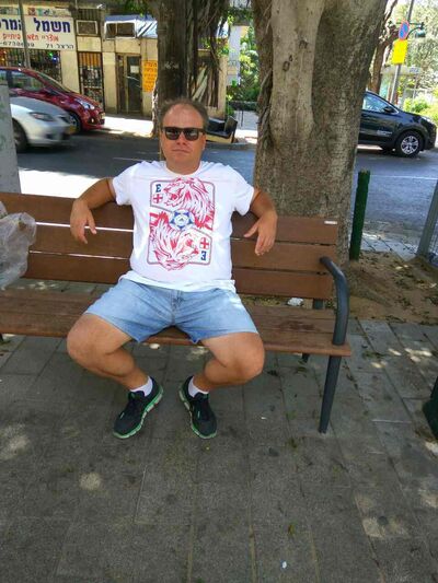  ,   Denis, 47 ,   ,   , c , 