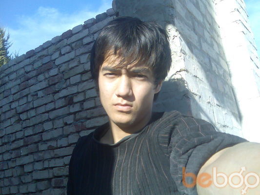 ,   Exson, 32 ,   