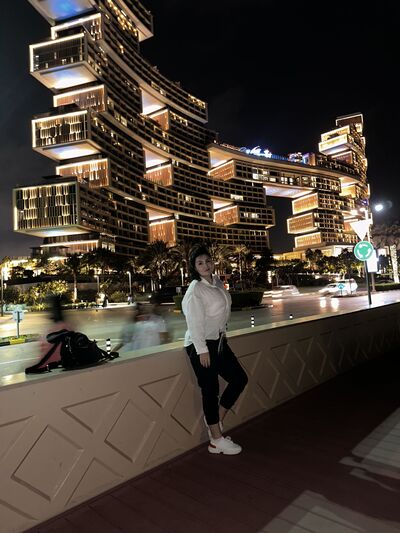  ,   Alya, 43 ,   c 