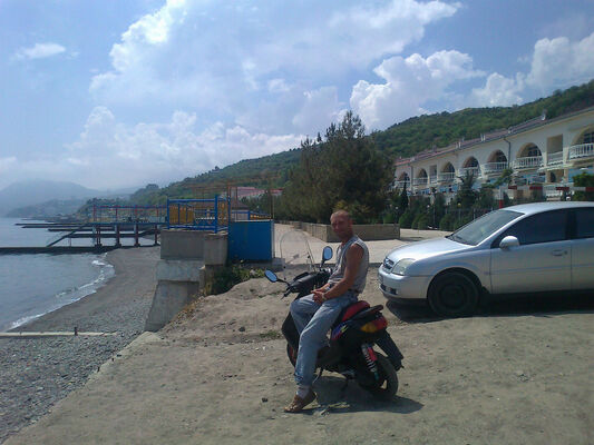  ,   Oleg, 49 ,   ,   , c 
