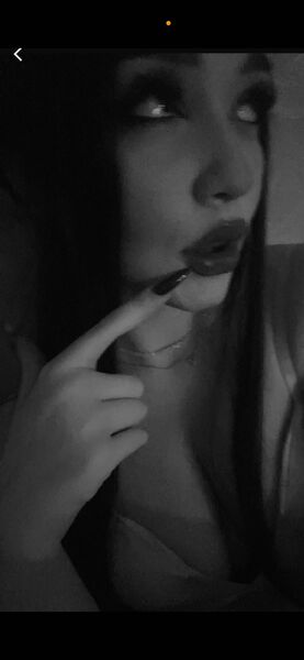  Barnsbury,   Aleksandra, 22 ,   ,   , c , 