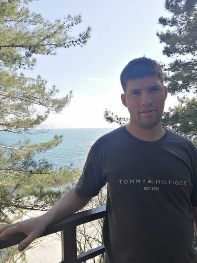  ,   Ruslan, 31 ,   ,   