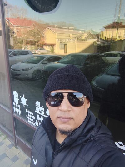  ,   Frank, 41 ,   ,   
