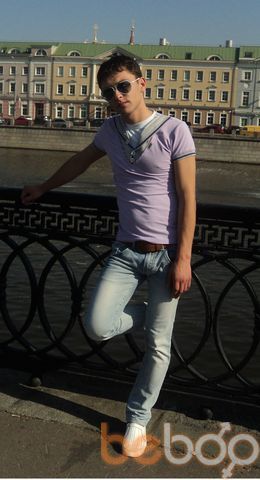  ,   Nikolas, 37 ,  