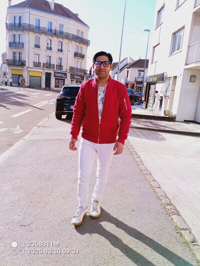  N'Djamena,   Sikander, 30 ,   ,   