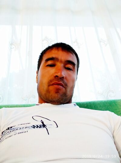  ,   Ilhom, 46 ,   ,   , c 