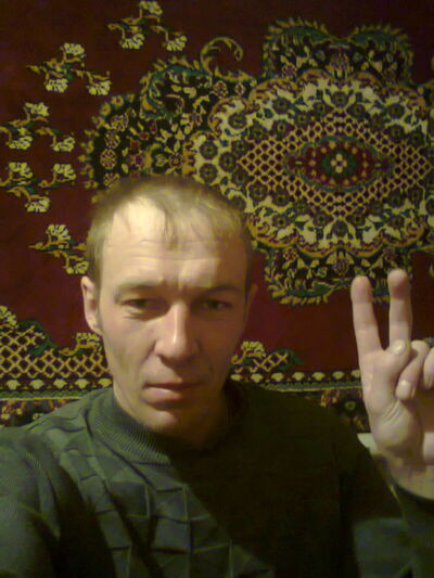  ,   Nikolas, 42 ,   ,   , c , 