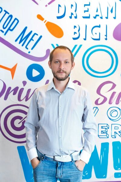  ,   Anton, 38 ,   ,   , c 