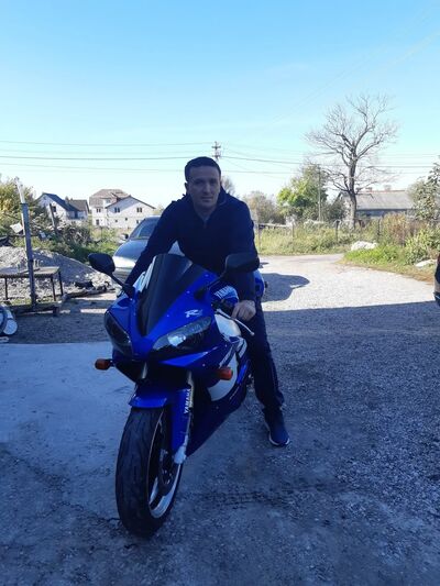  ,   Aleks, 40 ,   ,   , c , 